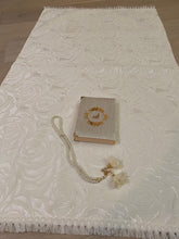 Load image into Gallery viewer, Prayer Mat Gift Set